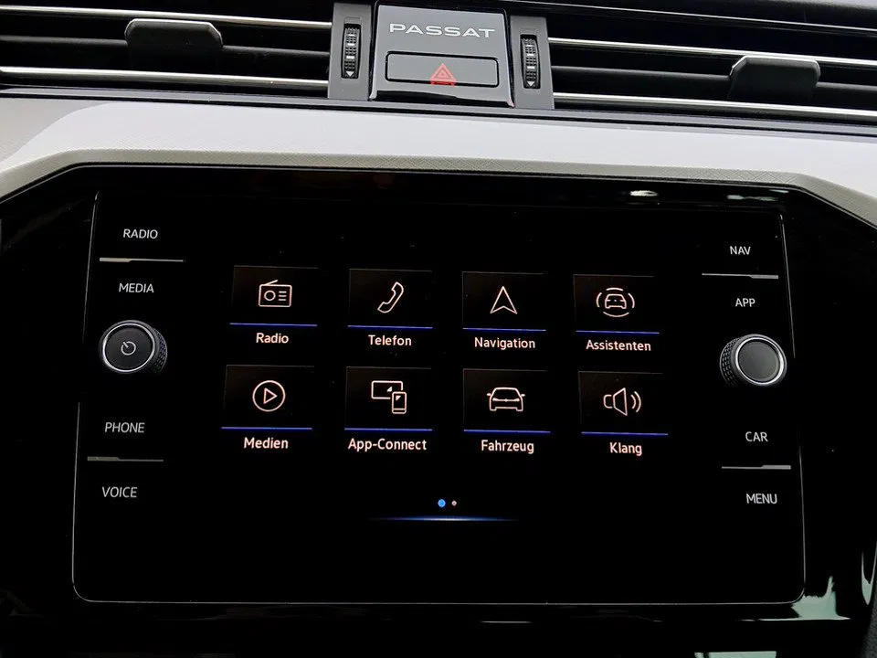 VW Passat 2.0 TDI BMT Business | Bild 15 von 22