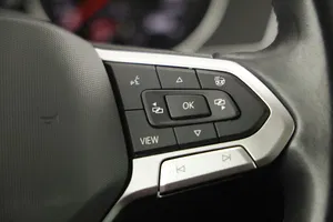 VW Passat Variant Eleg. 2.0 TDI | Thumbnail 13 von 26