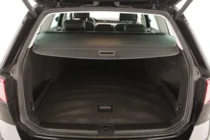 VW Passat Variant Eleg. 2.0 TDI | Thumbnail 21 von 26