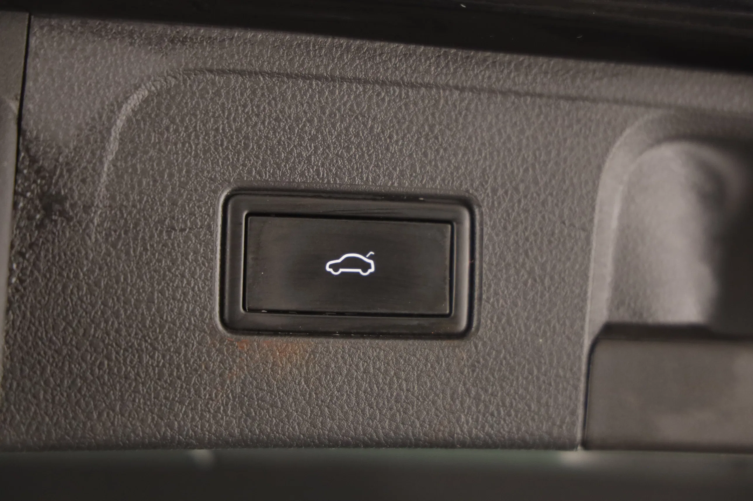 VW Passat Variant Eleg. 2.0 TDI | Bild 22 von 26