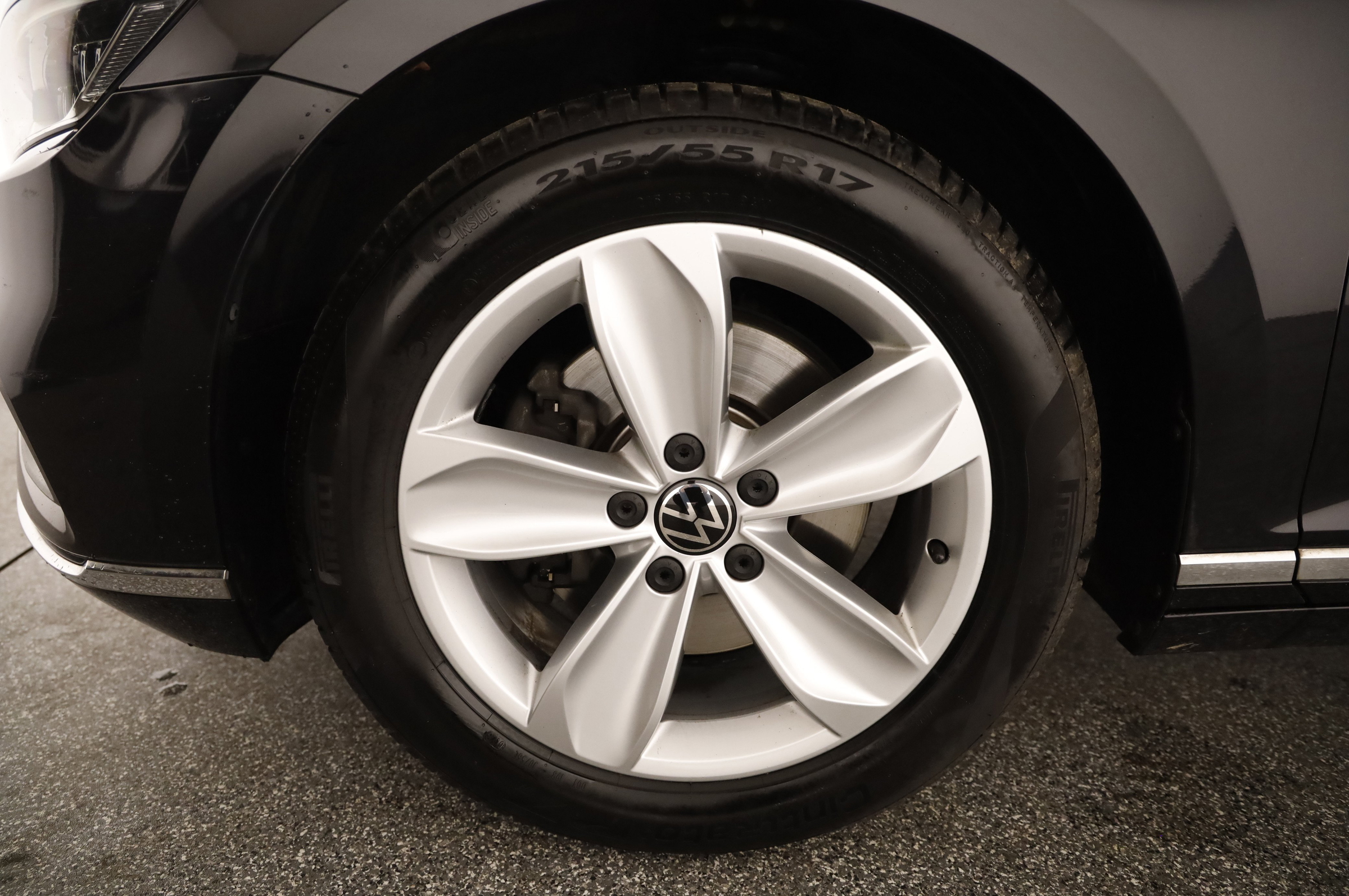 VW Passat Variant Eleg. 2.0 TDI | Bild 5 von 26