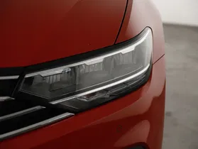 VW Passat Variant 2.0 TDI BMT Business | Thumbnail 27 von 29