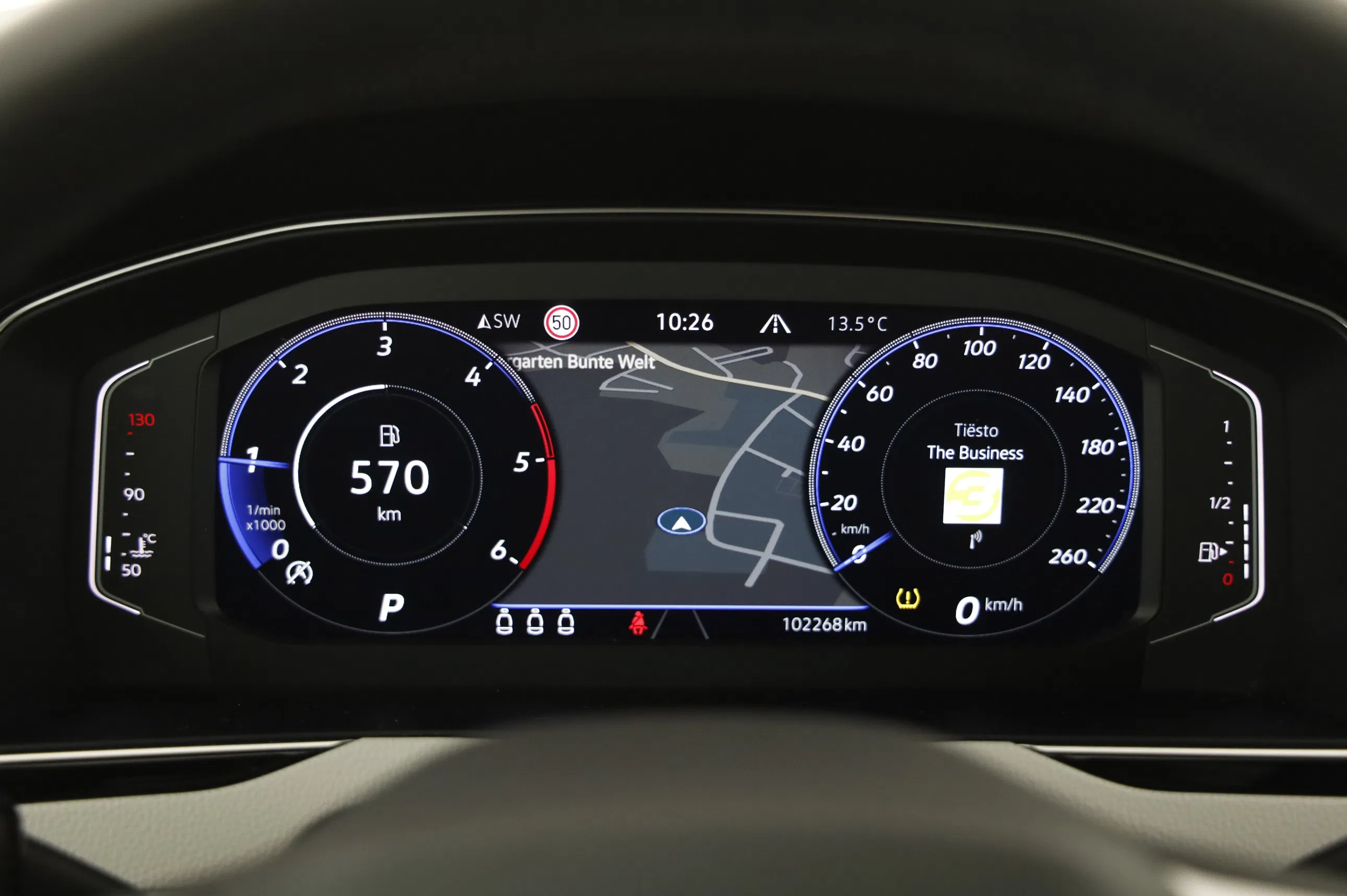 VW Passat Variant 2.0 TDI BMT Elegance | Bild 11 von 25