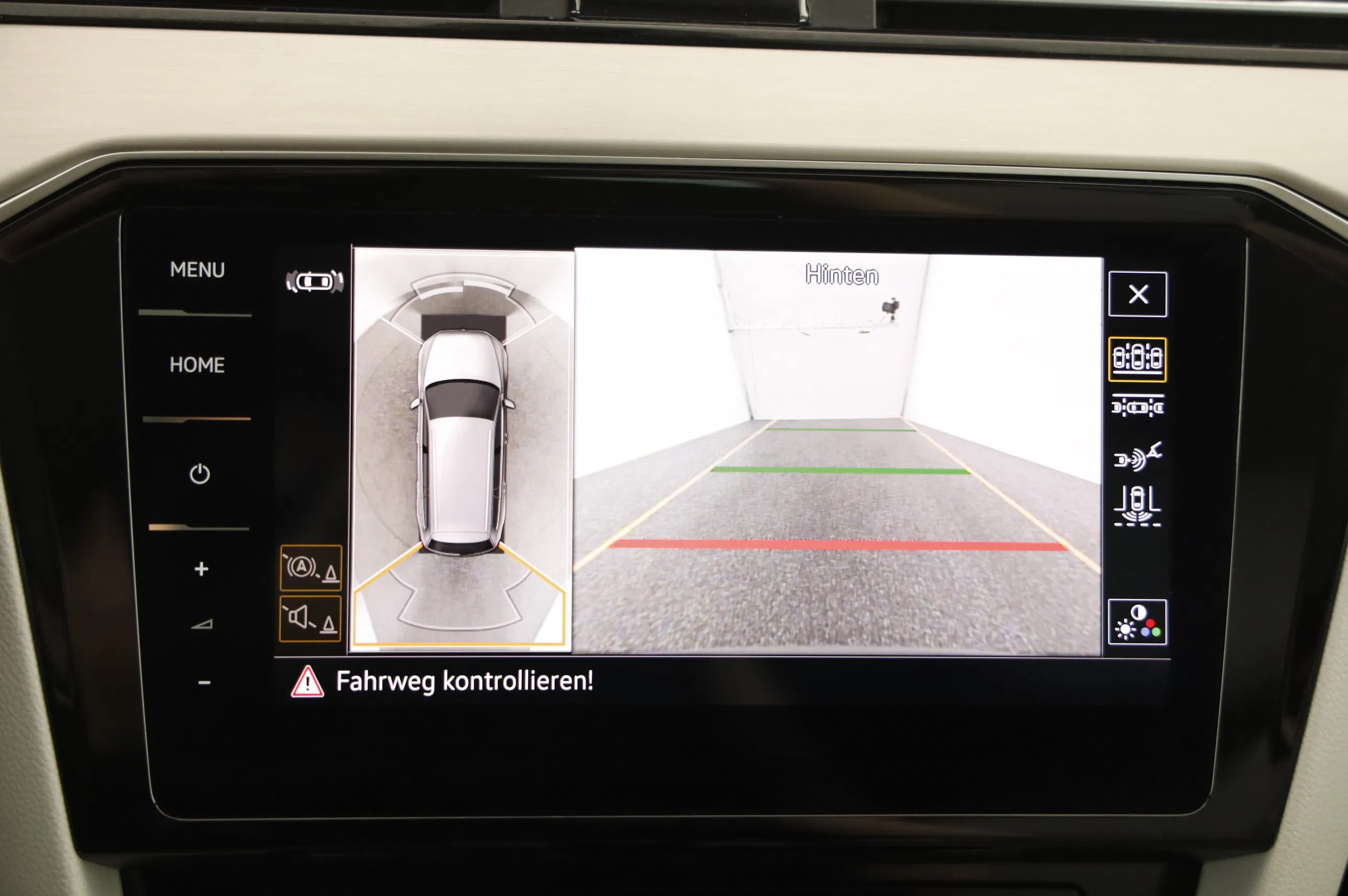 VW Passat Variant 2.0 TDI BMT Elegance | Bild 16 von 25