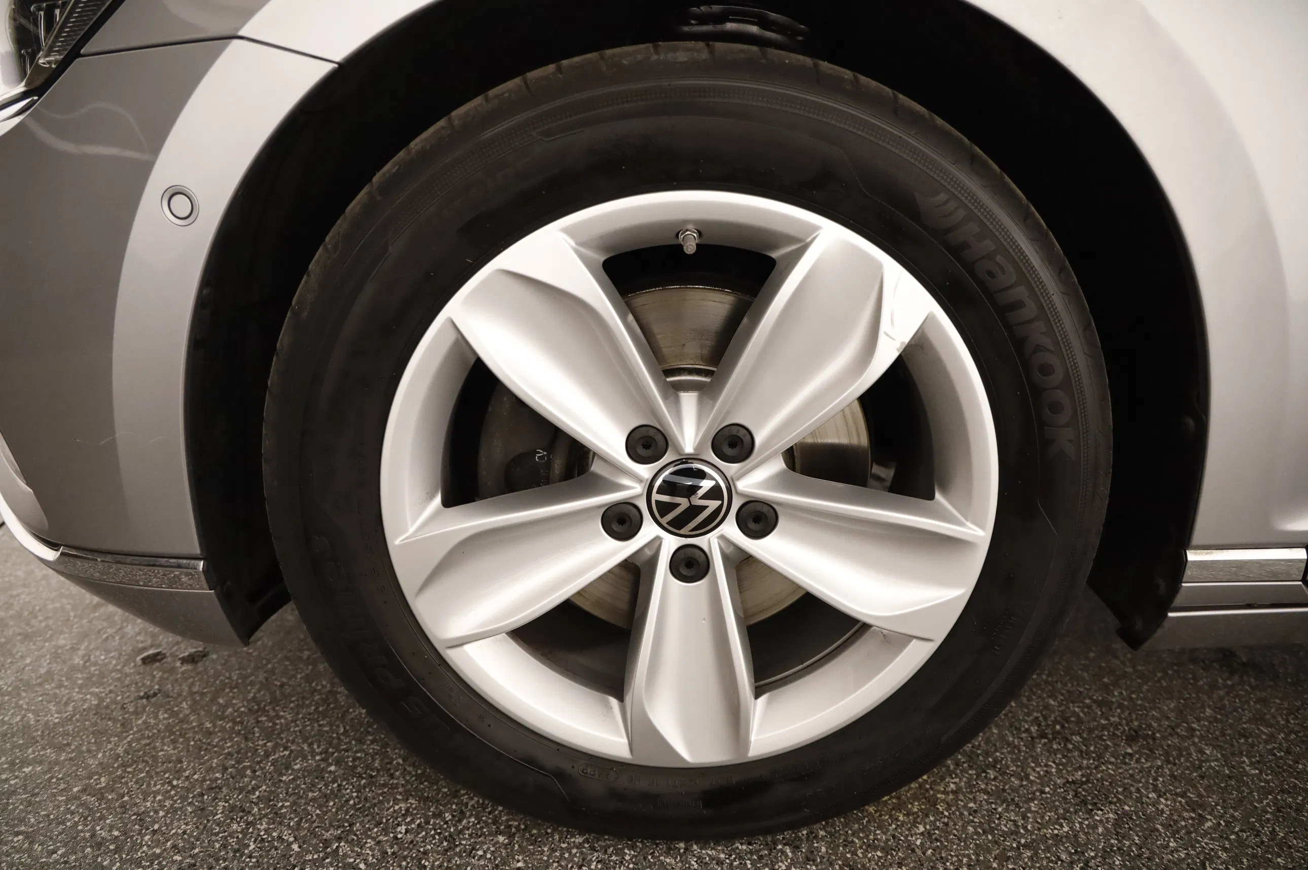 VW Passat Variant 2.0 TDI BMT Elegance | Bild 4 von 25