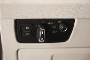 VW Passat Variant 2.0 TDI BMT Elegance | Thumbnail 7 von 25