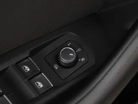 VW Passat Variant 1.4 TSI GTE | Thumbnail 16 von 22