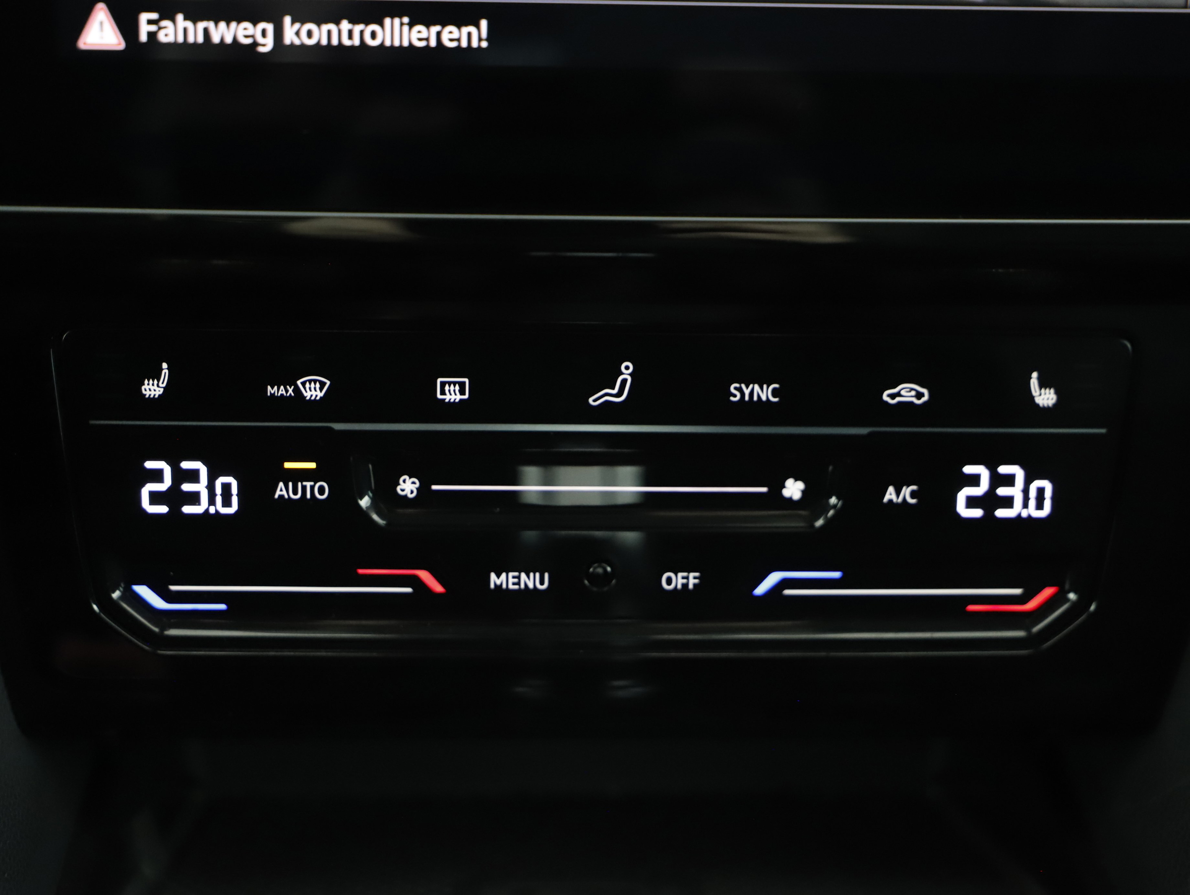 VW Passat Variant 1.4 TSI  GTE | Bild 11 von 25