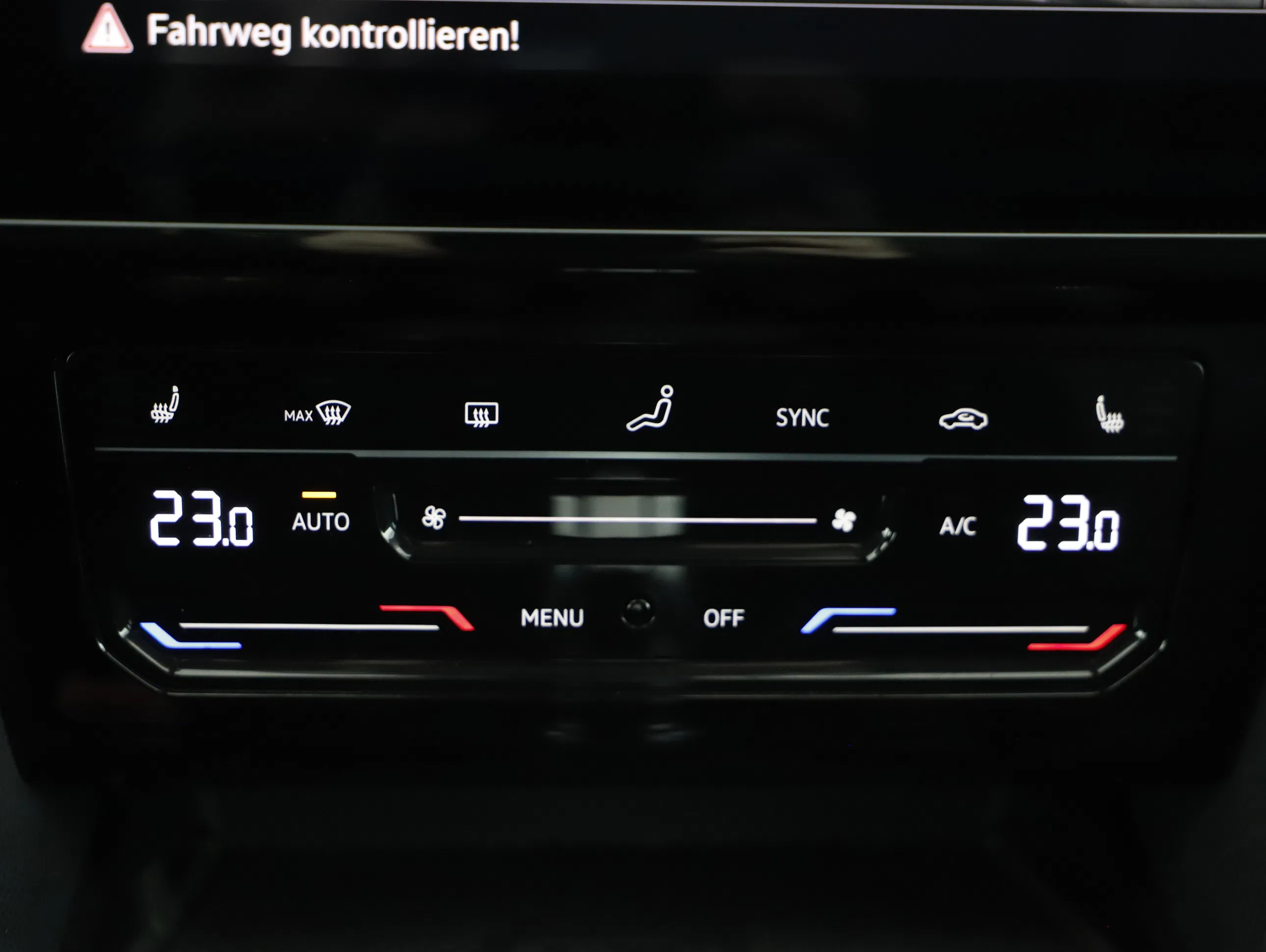 VW Passat Variant 1.4 TSI GTE | Bild 11 von 25