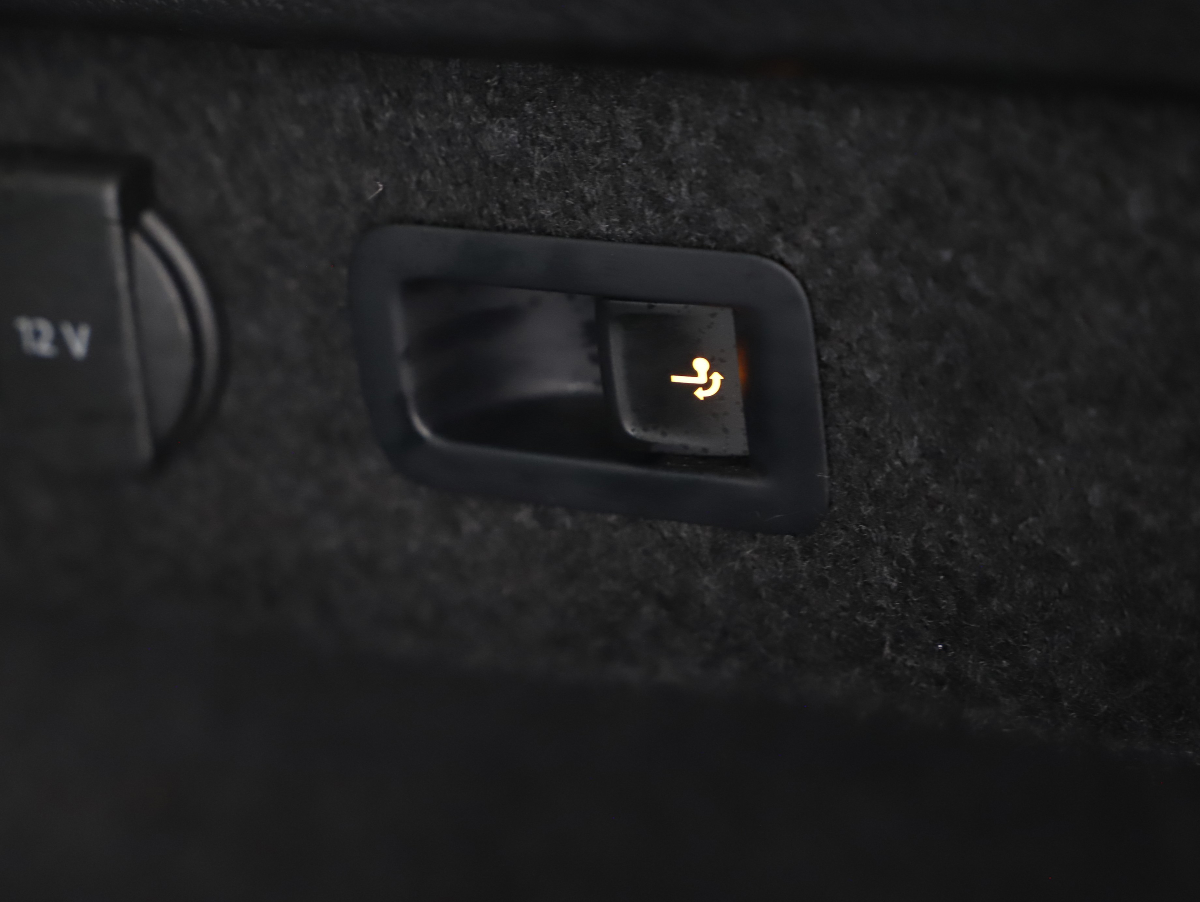 VW Passat Variant 1.4 TSI  GTE | Bild 19 von 25