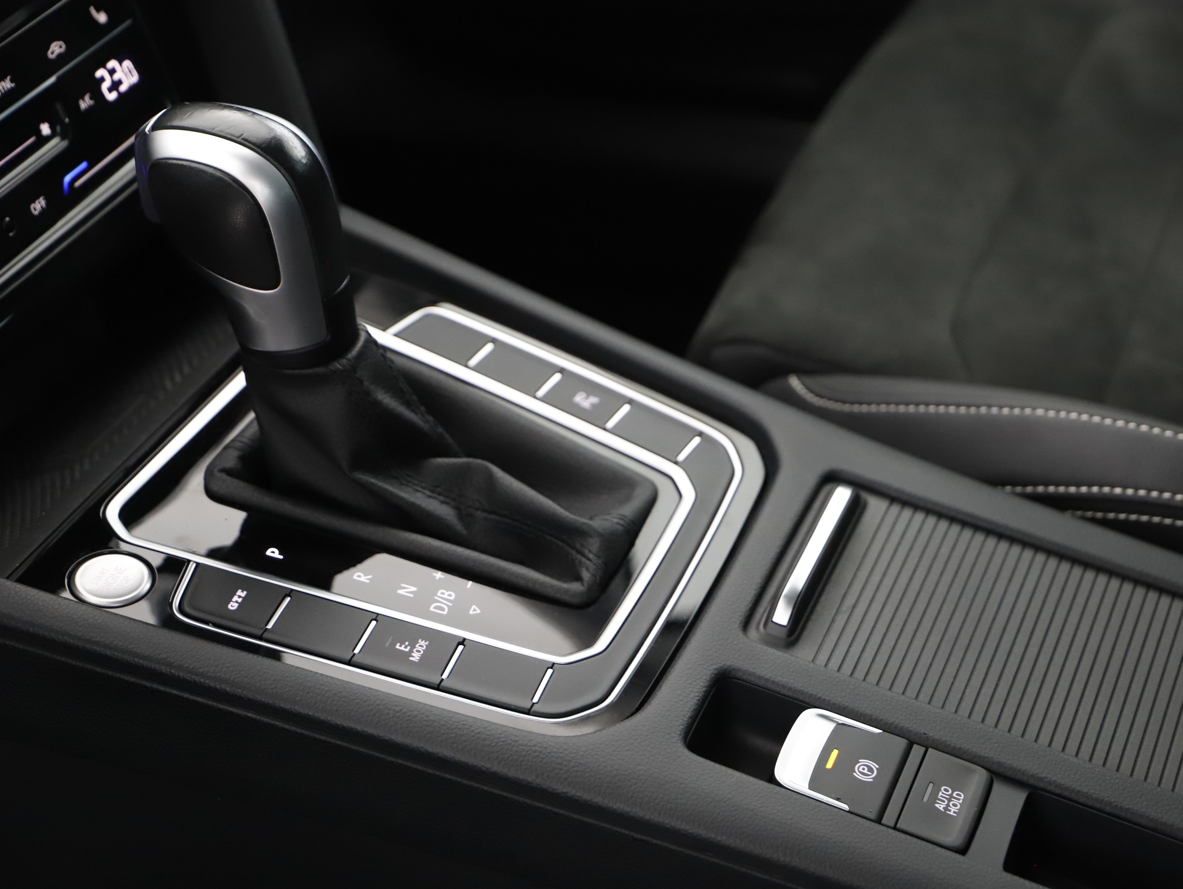 VW Passat Variant 1.4 TSI  GTE | Bild 6 von 25