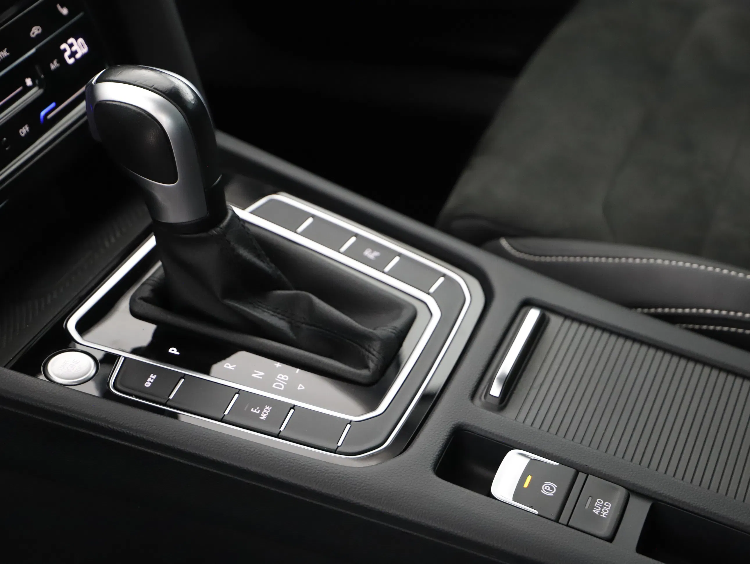 VW Passat Variant 1.4 TSI GTE | Bild 6 von 25