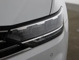 VW Passat Variant 2.0 TDI Bus. DSG | Thumbnail 20 von 21