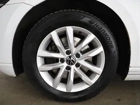 VW Passat Variant 2.0 TDI Bus. DSG | Thumbnail 21 von 21