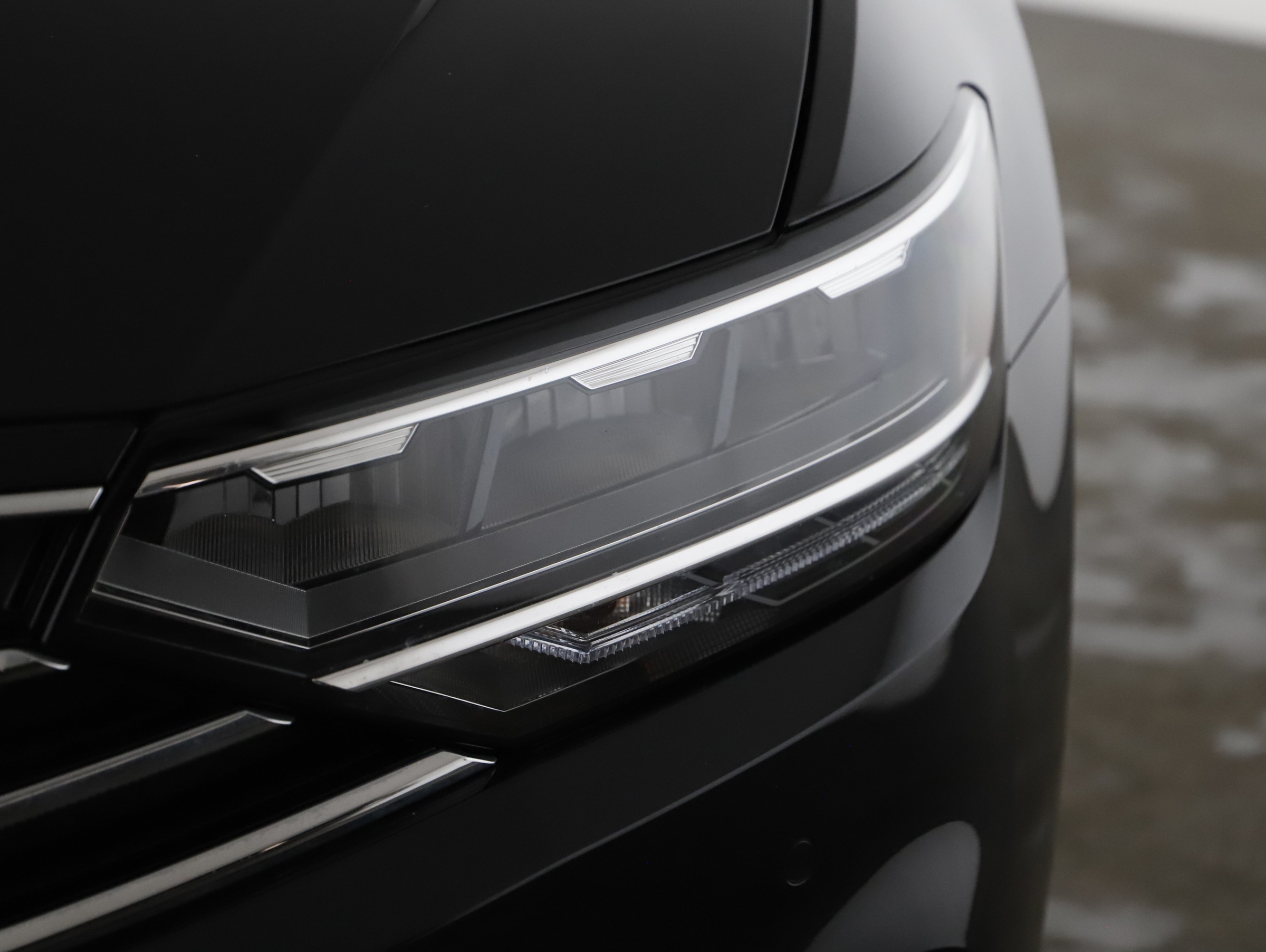 VW Passat Variant 2.0 TDI Bus. DSG | Bild 20 von 21