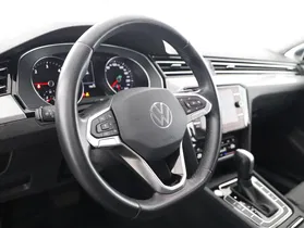 VW Passat Variant 2.0 TDI Bus. DSG | Thumbnail 8 von 21