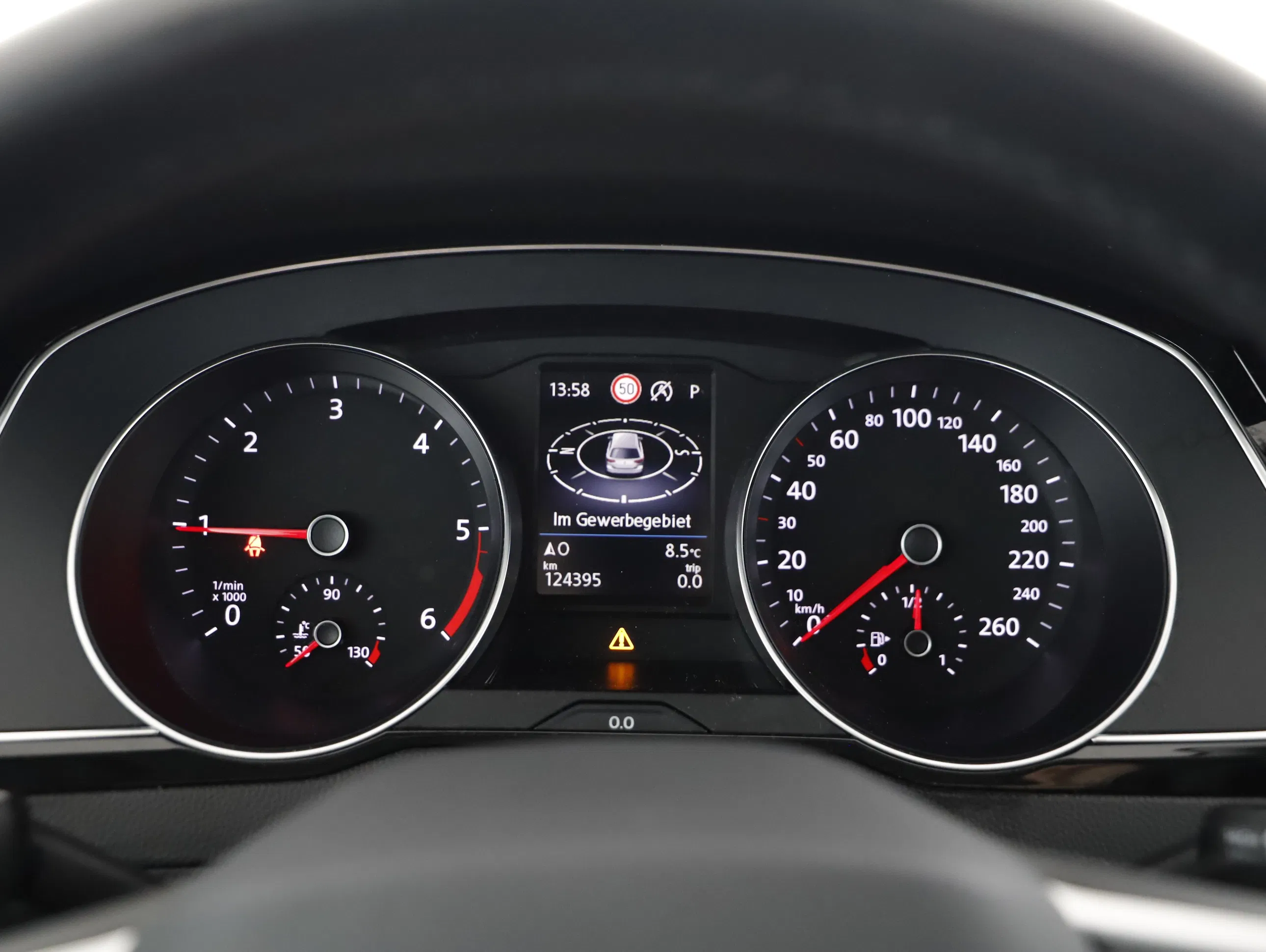 VW Passat Variant 2.0 TDI Bus. DSG | Bild 9 von 21