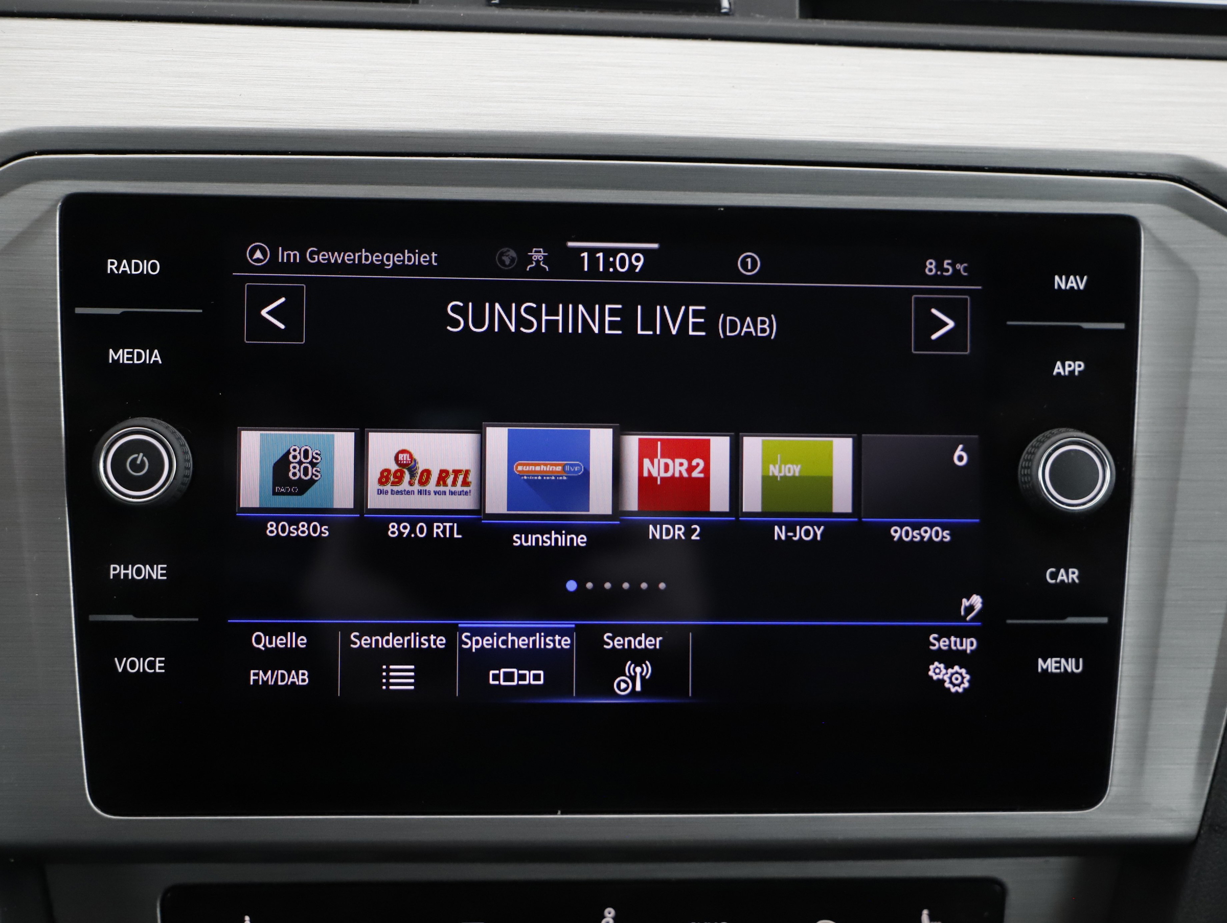 VW Passat Variant 1.5 TSI BMT | Bild 18 von 21