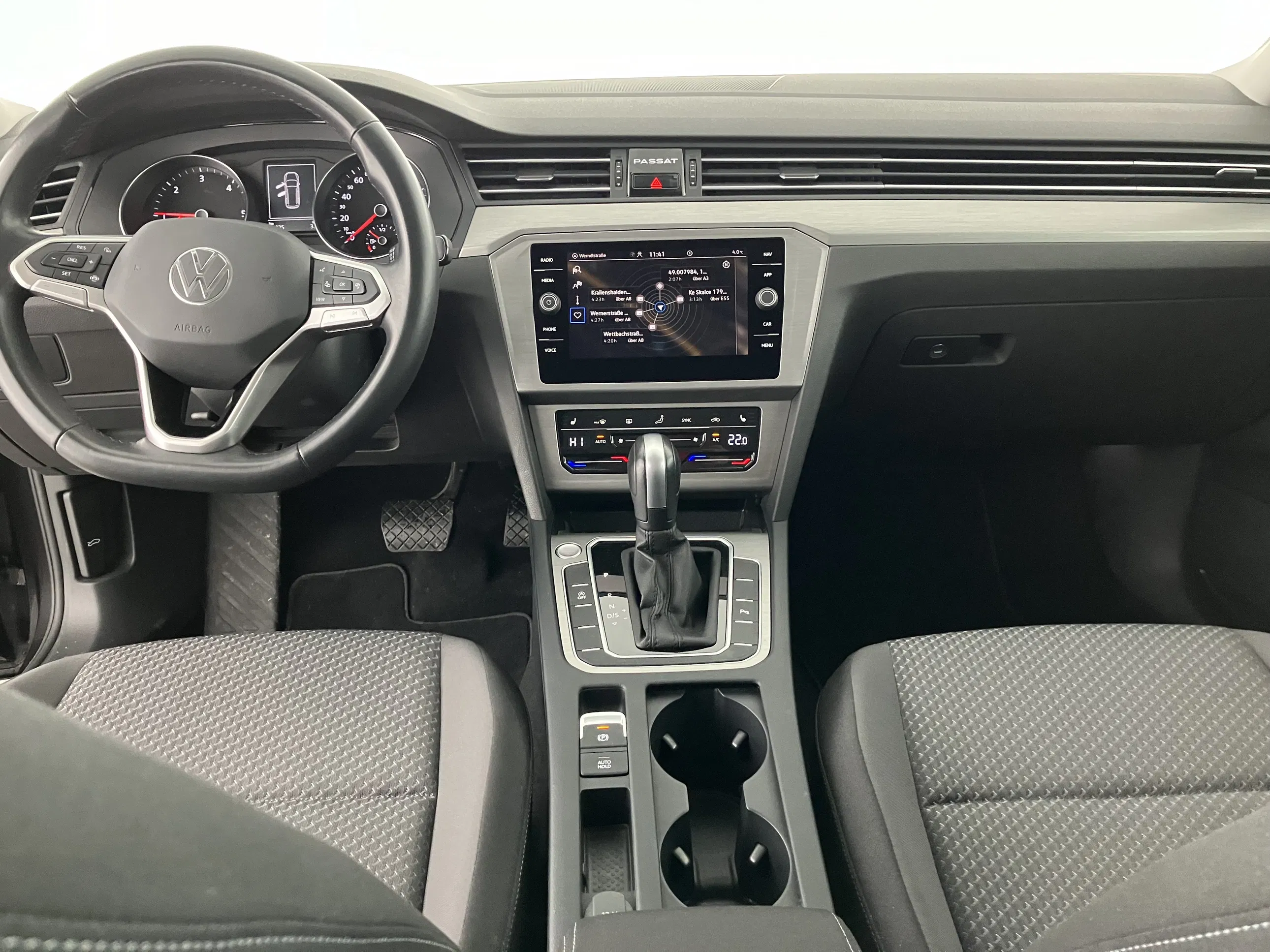 VW Passat Variant 2.0 TDI BMT | Bild 17 von 31