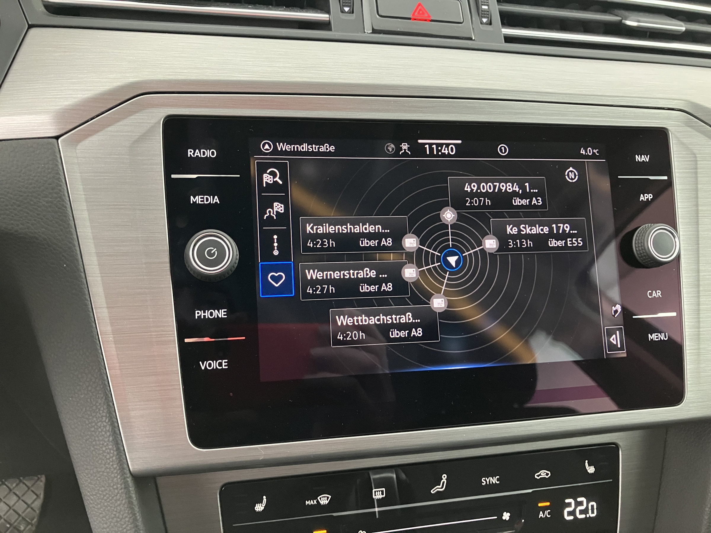 VW Passat Variant 2.0 TDI BMT | Bild 30 von 31