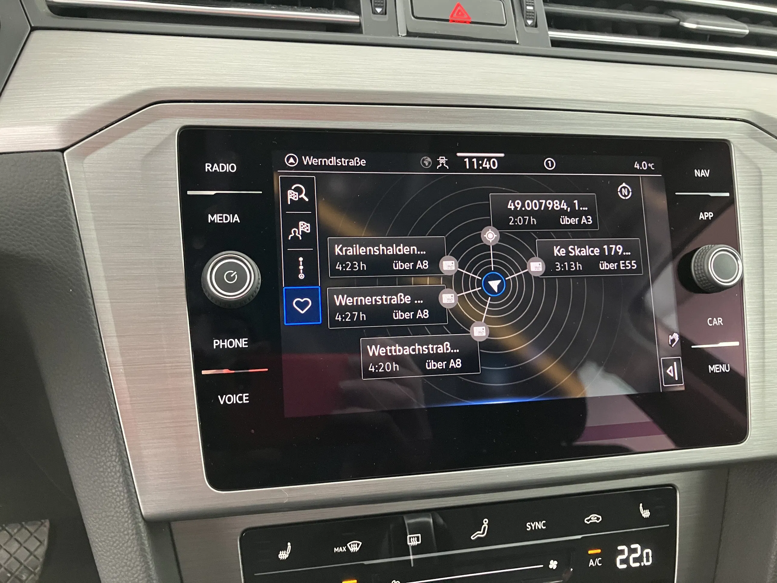 VW Passat Variant 2.0 TDI BMT | Bild 30 von 31