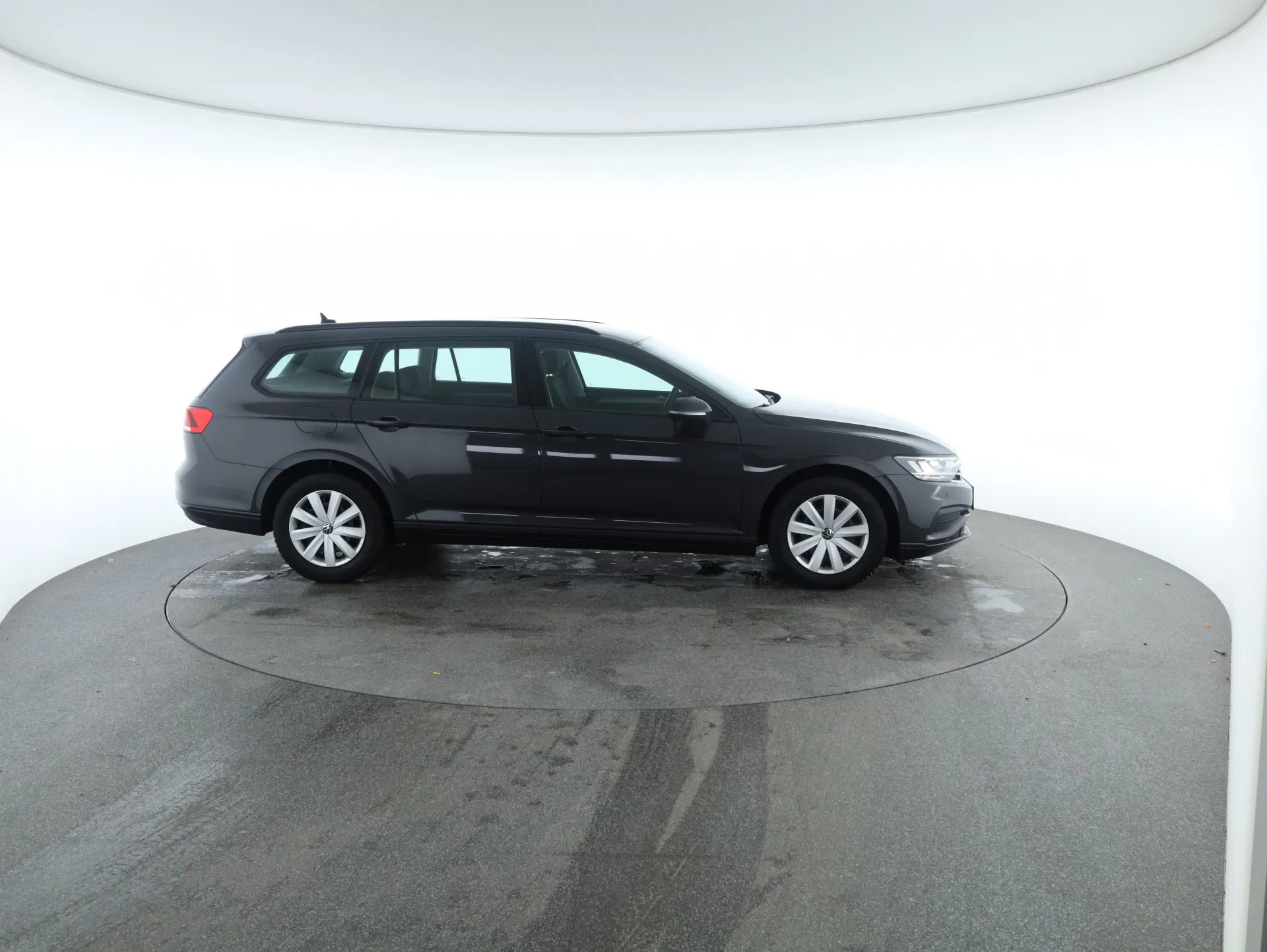 VW Passat Variant 2.0 TDI BMT | Bild 8 von 31