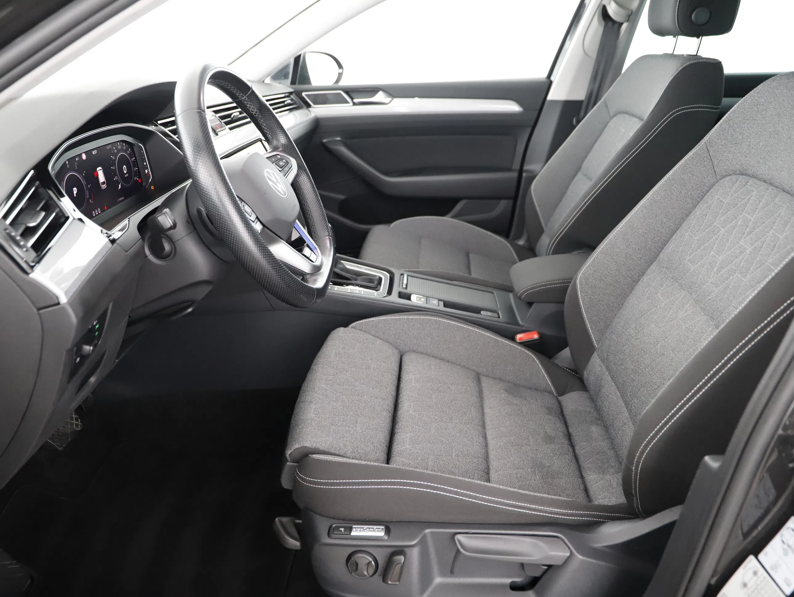 VW Passat Variant 1.4 TSI GTE | Bild 1 von 23