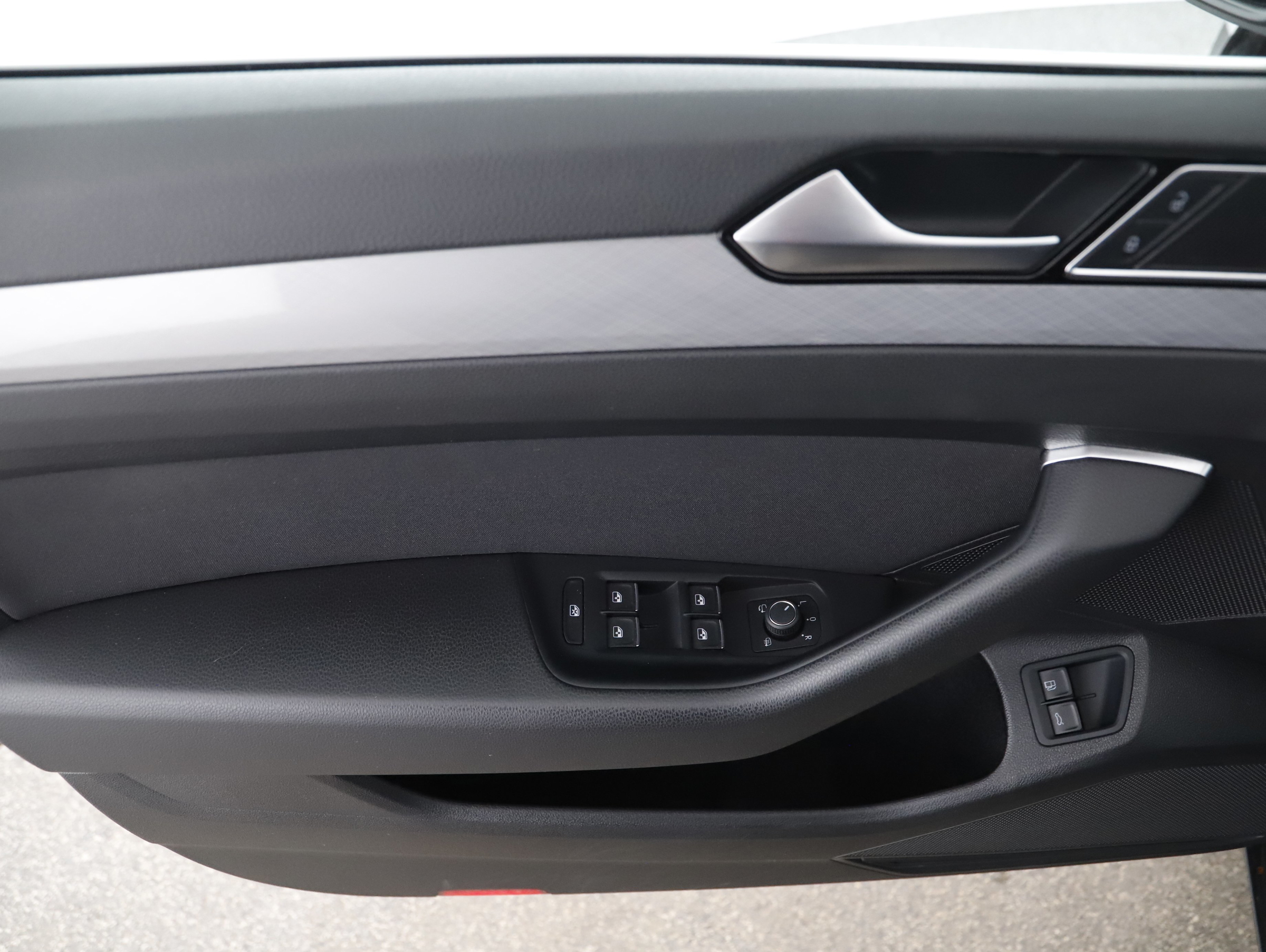 VW Passat Variant 1.4 TSI  GTE | Bild 14 von 23