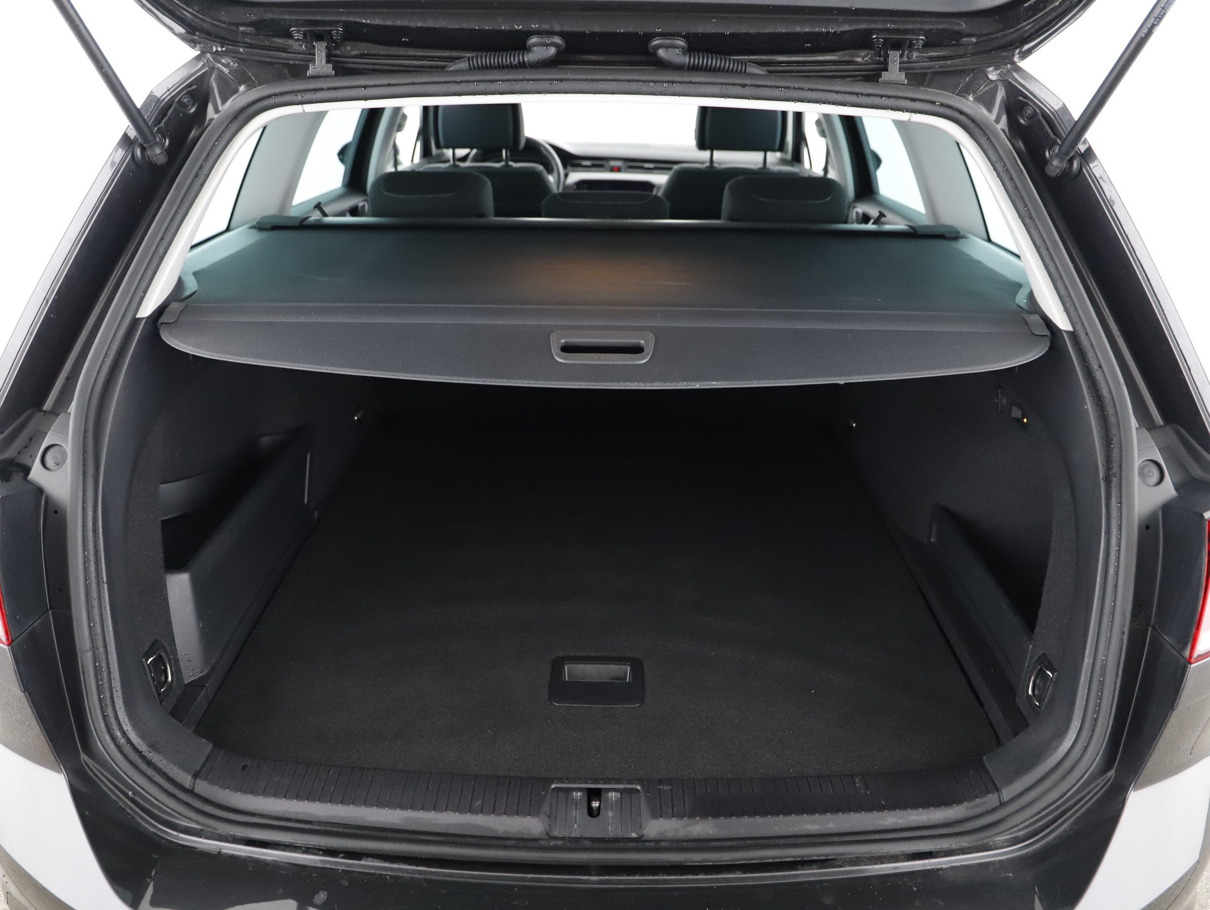 VW Passat Variant 1.4 TSI  GTE | Bild 16 von 23