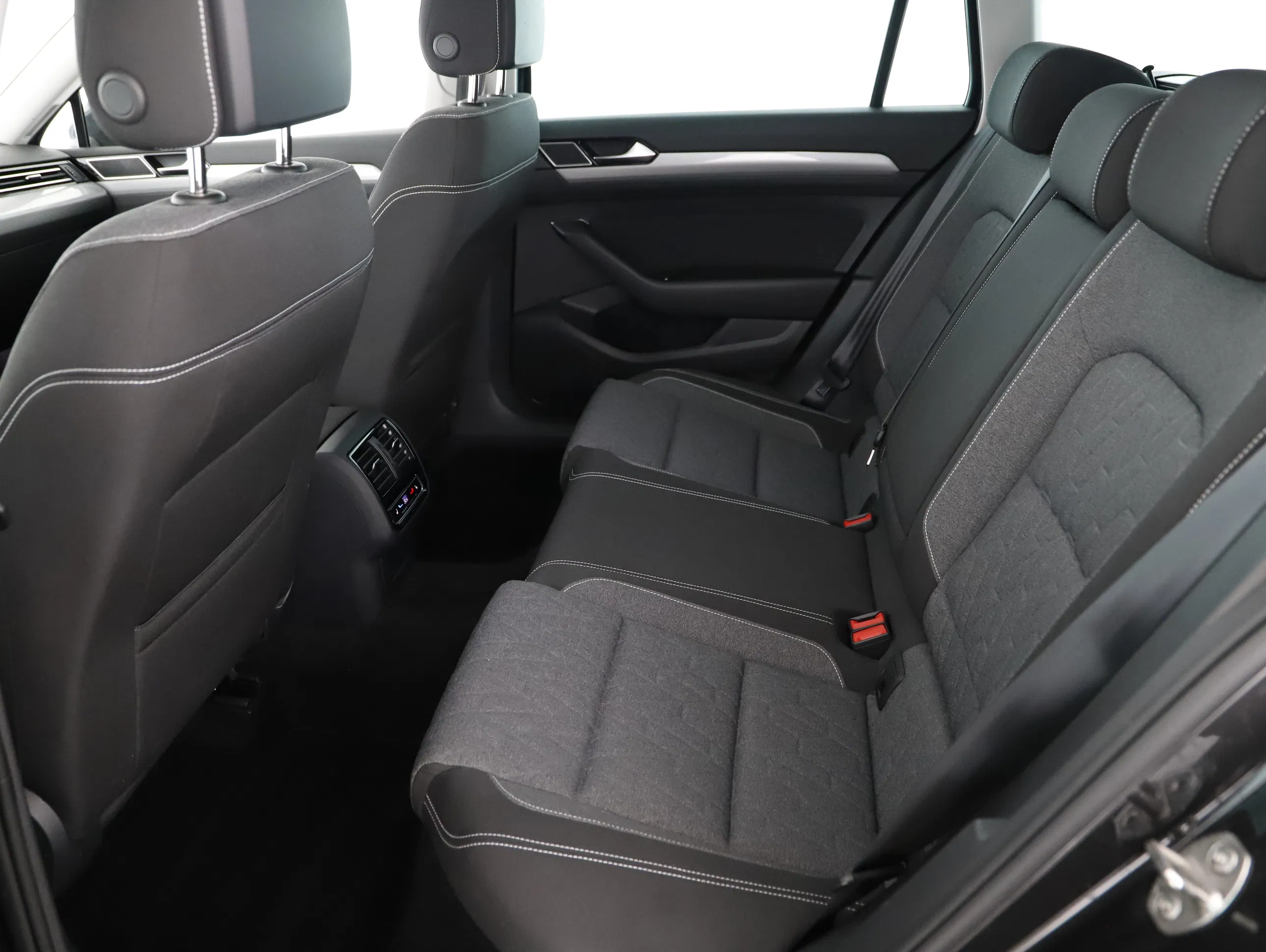 VW Passat Variant 1.4 TSI GTE | Bild 2 von 23