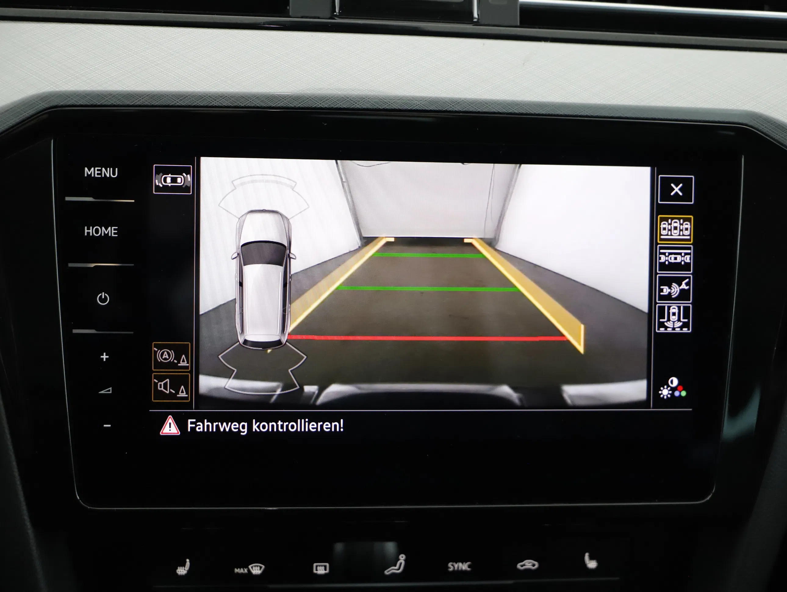 VW Passat Variant 1.4 TSI GTE | Bild 9 von 23