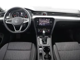 VW Passat Variant 2.0 TDI BMT Business | Thumbnail 16 von 21