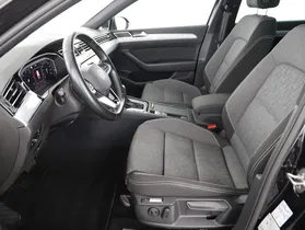 VW Passat Variant 2.0 TDI | Thumbnail 7 von 21