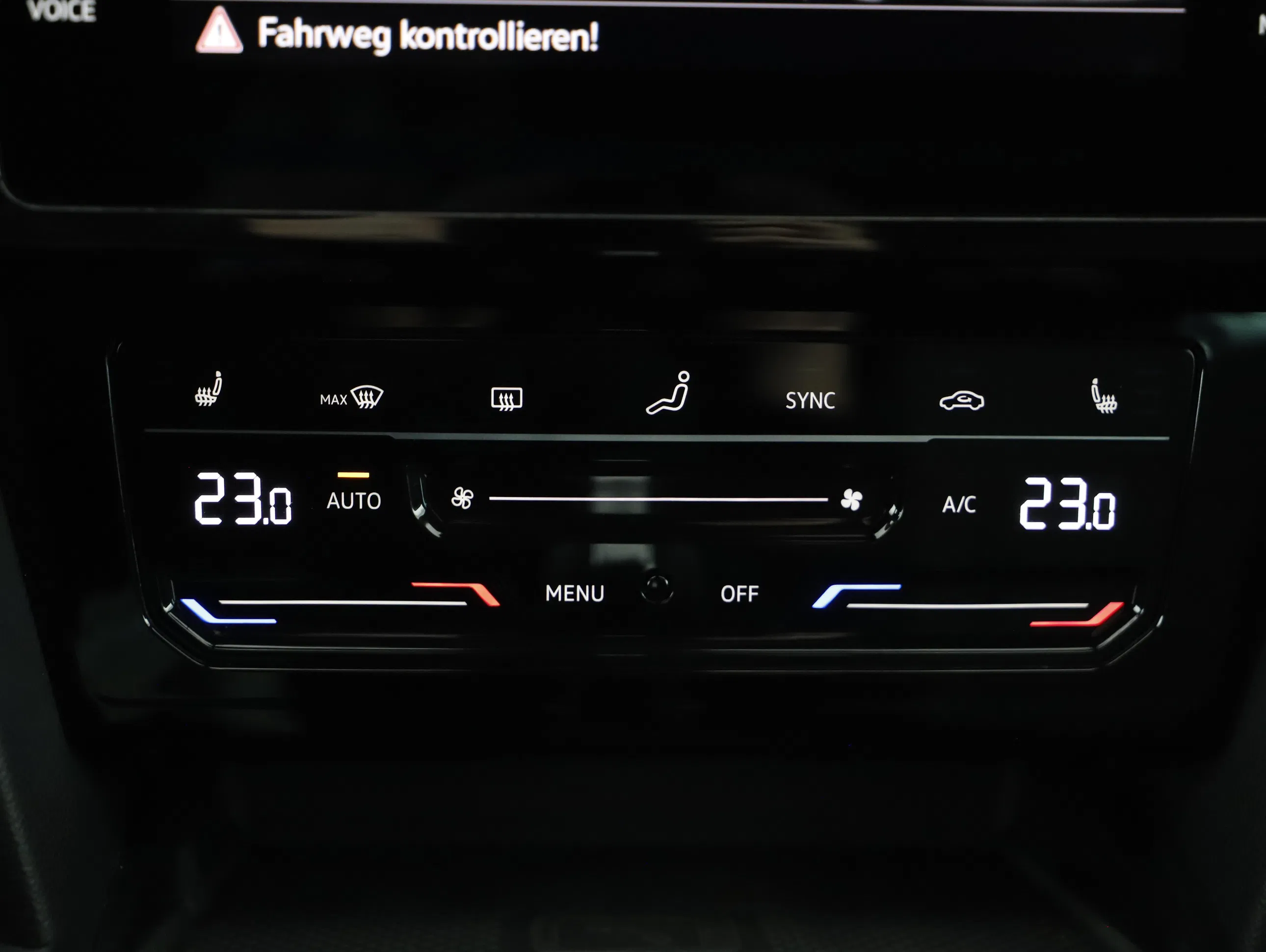 VW Passat Variant 2.0 TDI | Bild 13 von 21