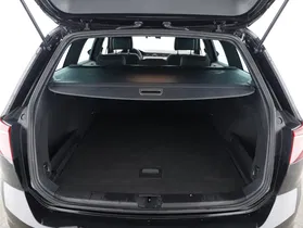 VW Passat Variant 2.0 TDI | Thumbnail 19 von 21