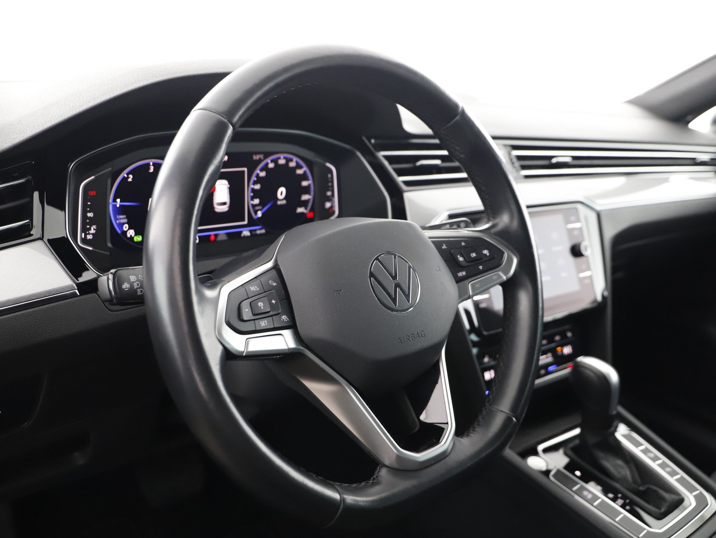 VW Passat Variant 2.0 TDI | Bild 8 von 21