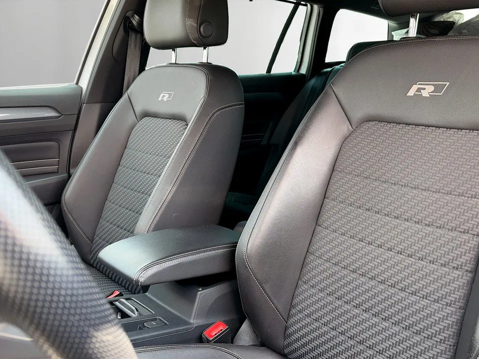 VW Passat Variant 2.0 TDI 4Motion BMT Business | Bild 11 von 22
