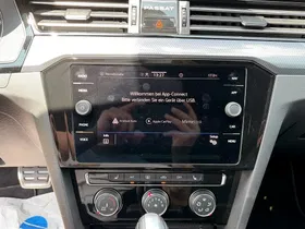 VW Passat Variant 2.0 TDI 4Motion BMT Business | Thumbnail 16 von 22