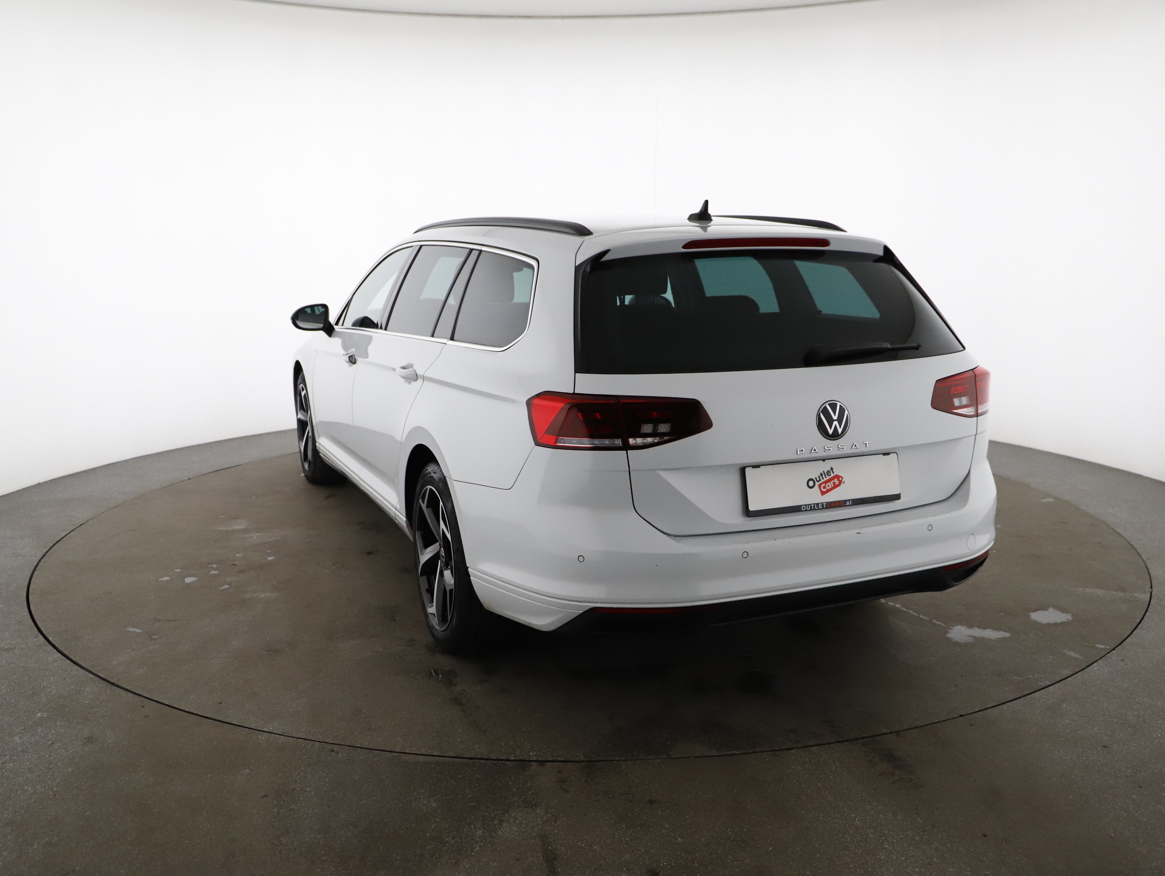 VW Passat Var. 2.0 TDI DSG | Bild 17 von 21