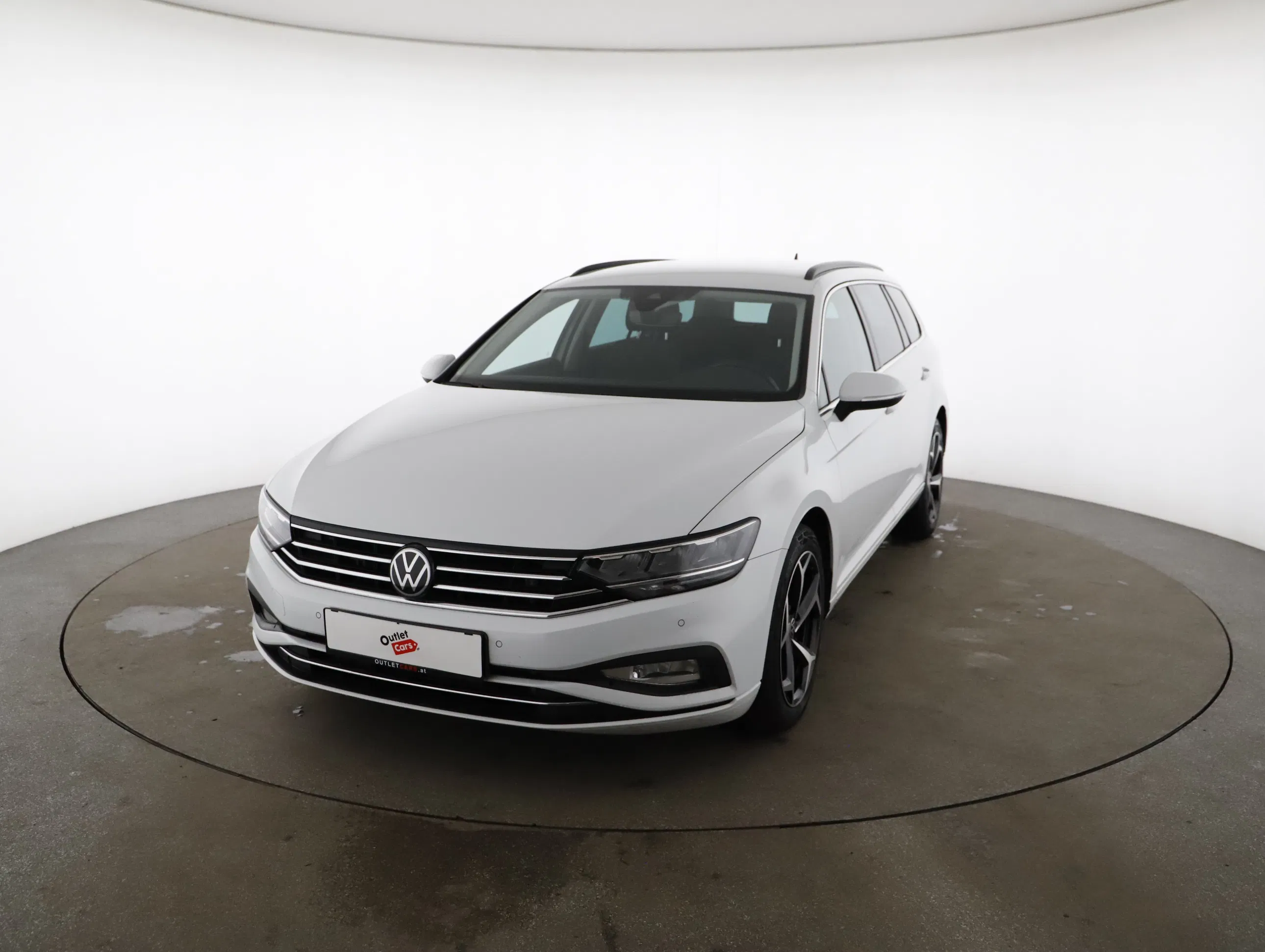 VW Passat Var. 2.0 TDI DSG | Bild 18 von 21
