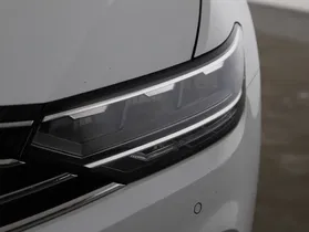 VW Passat Var. 2.0 TDI DSG | Thumbnail 19 von 21