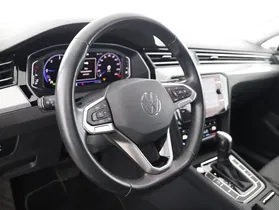 VW Passat Var. 2.0 TDI DSG | Thumbnail 4 von 21