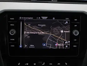 VW Passat Var. 2.0 TDI DSG | Thumbnail 8 von 21