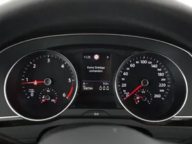 VW Passat Variant 2.0 TDI BMT Business | Thumbnail 13 von 30