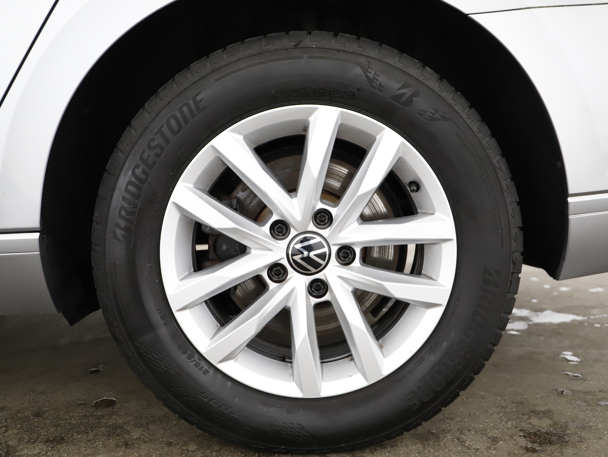 VW Passat Variant 2.0 TDI BMT Business | Bild 26 von 30