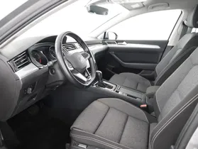 VW Passat Variant 2.0 TDI BMT Business | Thumbnail 7 von 30