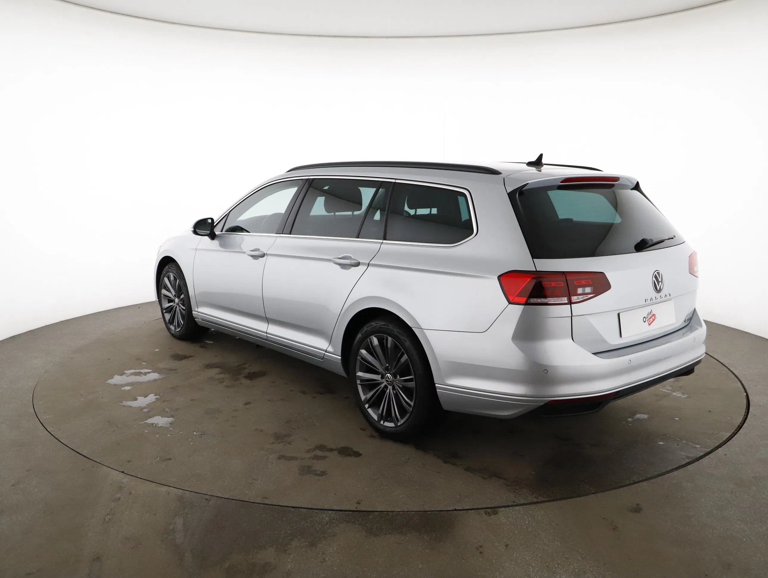 VW Passat Variant 2.0 TDI 4Motion BMT Business | Bild 2 von 22