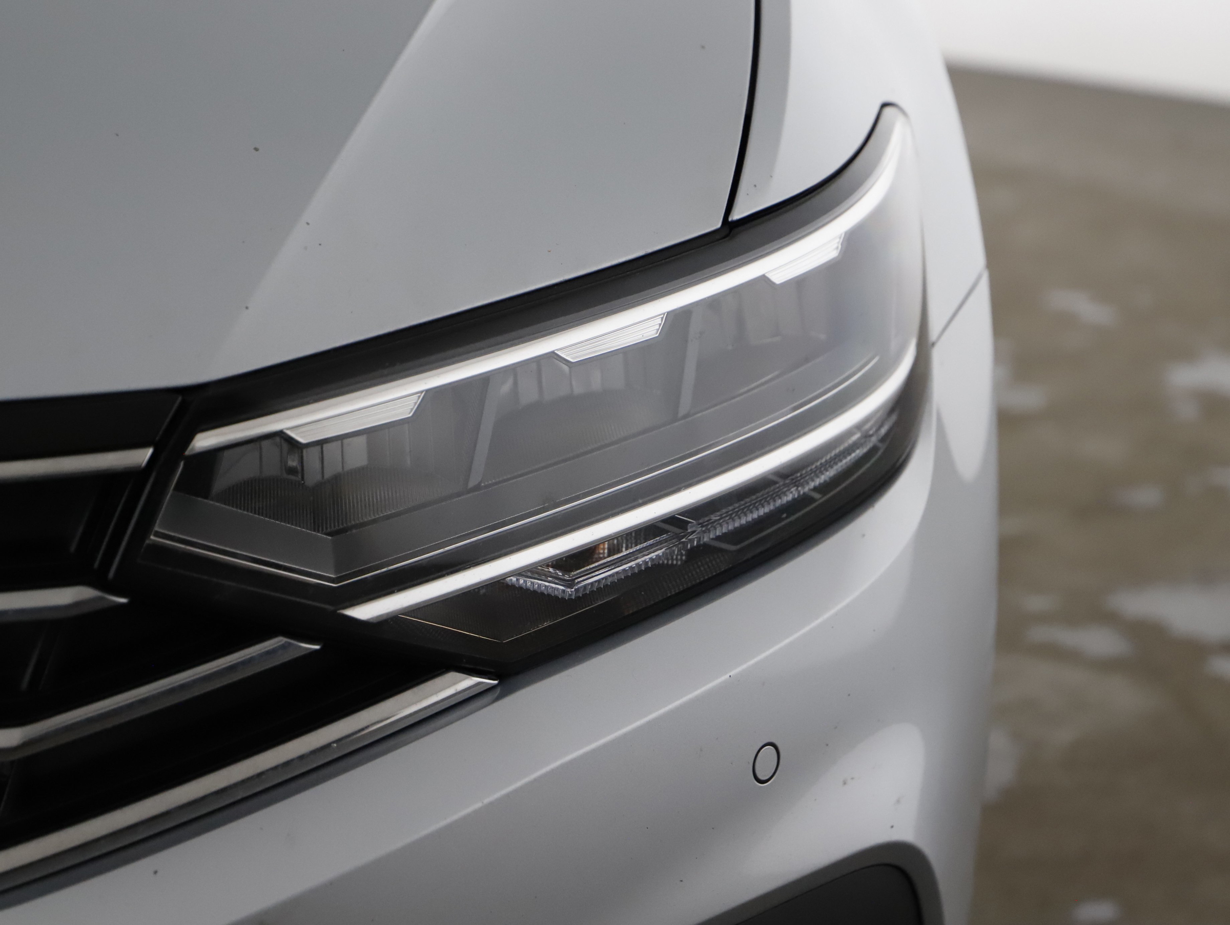 VW Passat Variant 2.0 TDI 4Motion BMT Business | Bild 22 von 22