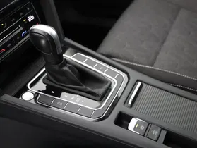VW Passat Variant 2.0 TDI 4Motion BMT Business | Thumbnail 8 von 22