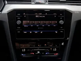 VW Passat Variant 2.0 TDI BMT Business | Thumbnail 11 von 20